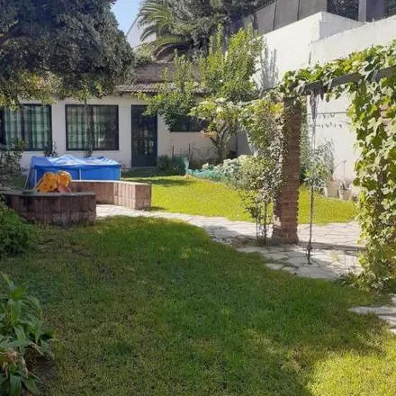 Buy this 4 bed house on Dolores 362 in Floresta, C1407 GZC Buenos Aires