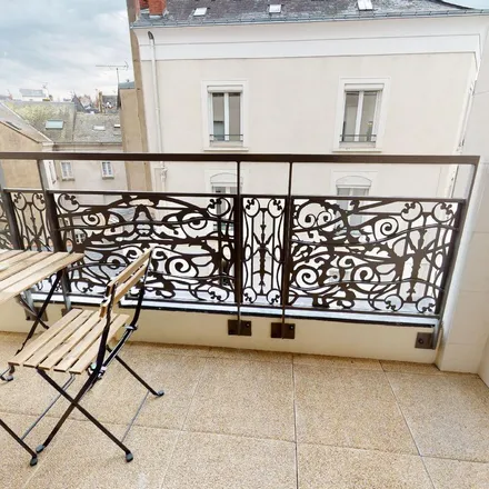Image 6 - 20 Rue de la Parcheminerie, 49051 Angers, France - Apartment for rent