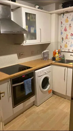 Image 4 - Brindley Close, London, HA0 1BS, United Kingdom - Apartment for rent