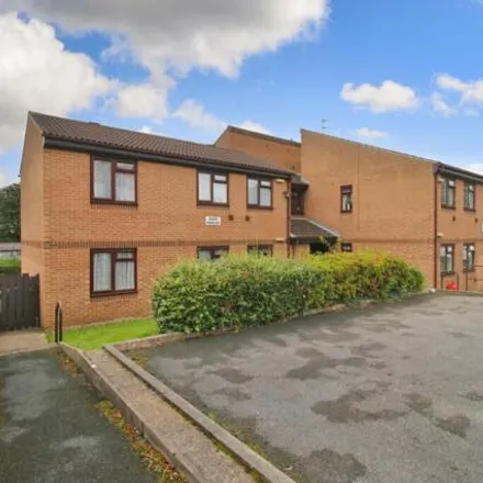 Buy this 2 bed apartment on 8 Sussex Avenue in Horsforth, LS18 5NP