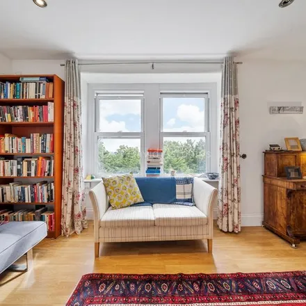 Rent this 2 bed apartment on 192 Stapleton Hall Road in London, N4 4RB