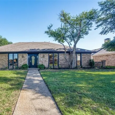 Image 2 - 613 Wentworth Dr, Richardson, Texas, 75081 - House for sale
