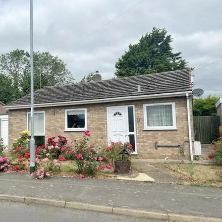 Buy this 2 bed house on Ash Grove in Chatteris, PE16 6NL