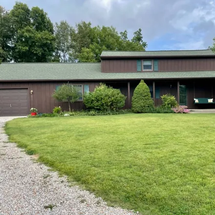 Image 1 - 7105 North 1075th Street, New Hebron, Crawford County, IL 62454, USA - Loft for sale