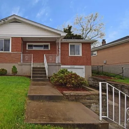 Buy this 3 bed house on 5309 Briarhill Drive in Highland Park, Delhi Township