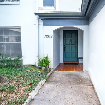 Buy this 3 bed condo on unnamed road in Clearwater, FL 33759