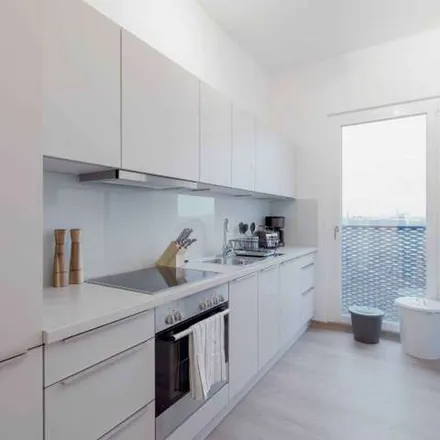 Rent this 5 bed apartment on E3 in Klara-Franke-Straße 20, 10557 Berlin