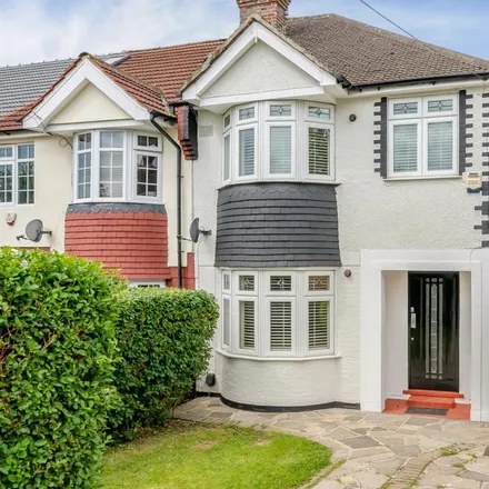 Rent this 3 bed duplex on Westmount Road in Eltham Park, London