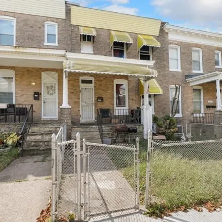 Image 1 - 1817 East 29th Street, Baltimore, MD 21218, USA - House for sale