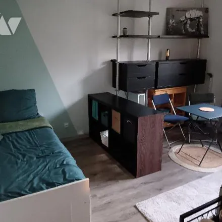 Rent this 2 bed apartment on 44 Rue Villette Gâté in 28400 Nogent-le-Rotrou, France