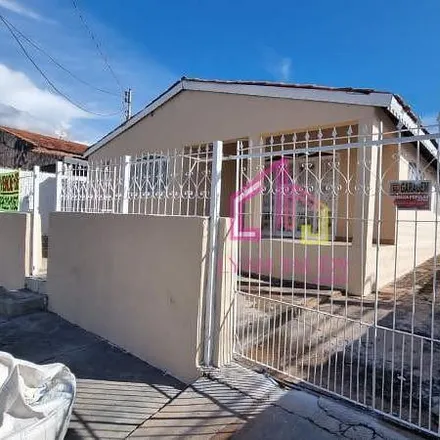 Buy this 3 bed house on Rua Tocantinópolis in Morada da Serra, Cuiabá - MT