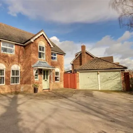 Buy this 4 bed house on Speedwell Lane in East Riding of Yorkshire, HU17 8XZ