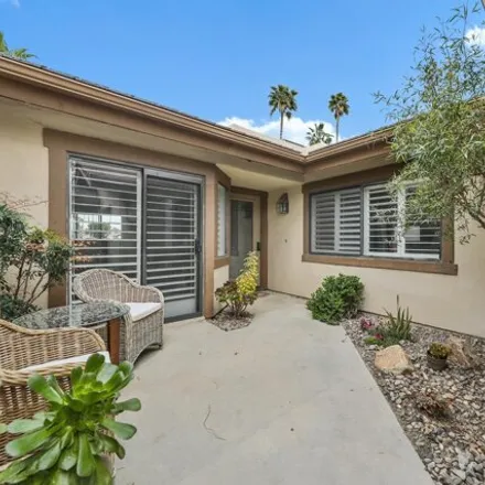 Image 2 - 498 Running Springs Drive, Palm Desert, CA 92211, USA - Condo for sale