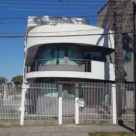 Rent this 4 bed house on Rua Murilo do Amaral Ferreira 388 in Água Verde, Curitiba - PR