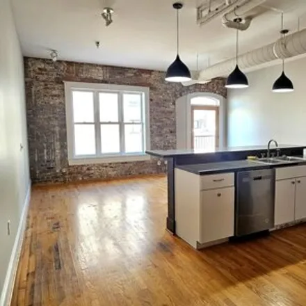 Rent this 1 bed condo on Kinley in Market Street, Chattanooga
