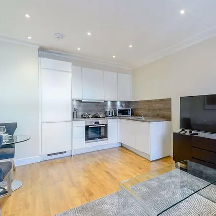 Rent this 1 bed apartment on King Street in London, W6 9NH