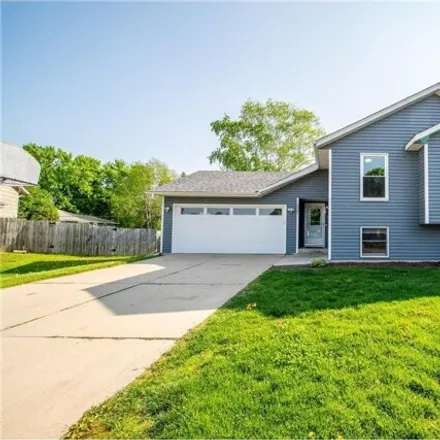 Buy this 4 bed house on 2401 19th Avenue Southeast in Rochester, MN 55904