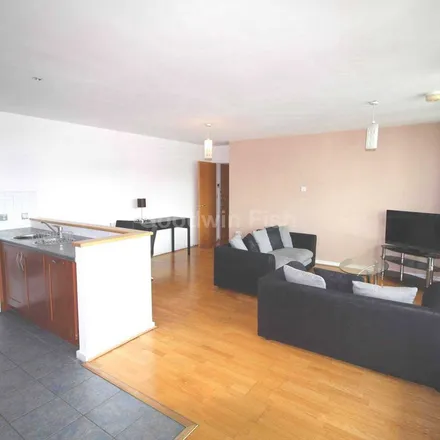 Image 2 - 1-23 City Road East, Manchester, M15 4TD, United Kingdom - Apartment for rent