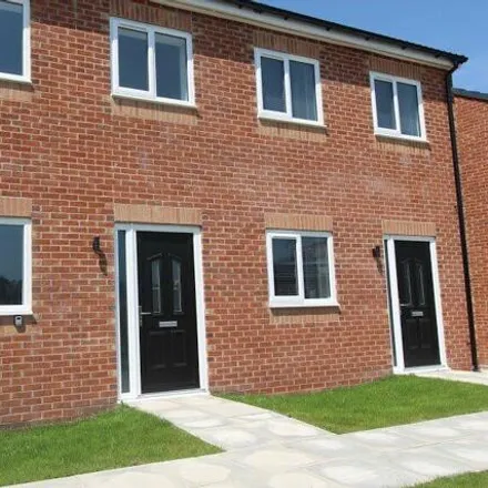 Rent this 3 bed townhouse on Devonshire Road in Blackpool, FY3 7AA