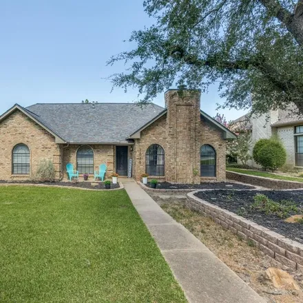 Buy this 3 bed house on 3020 Club Country Drive in Centerville, Garland