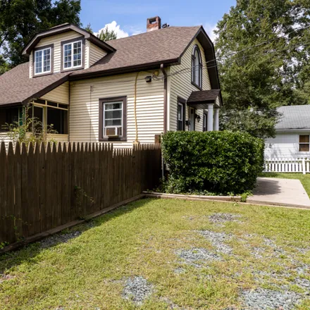 Rent this 3 bed house on 108 Stratford Court in Charlottesville, VA 22903