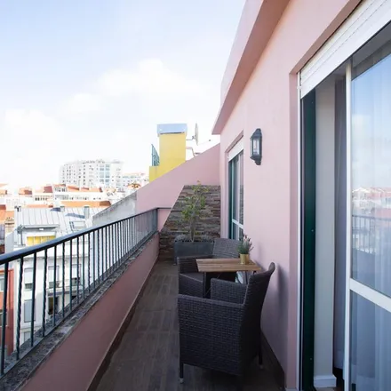 Image 7 - Rua Conde das Antas 67, 1070-138 Lisbon, Portugal - Apartment for rent