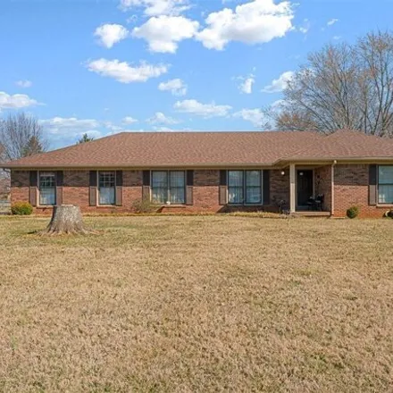 Buy this 3 bed house on 1324 Martin Way in Shawnee Estates, Warren County