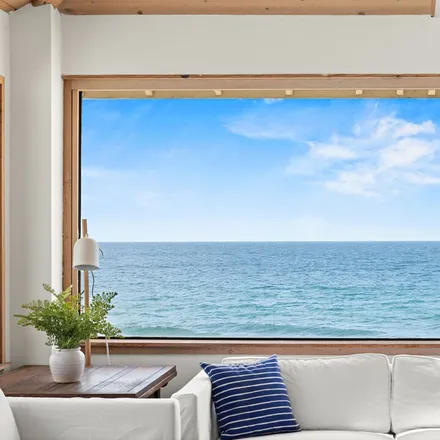 Image 1 - Dean's House, Pacific Coast Highway, Las Flores, Malibu, CA, USA - House for rent