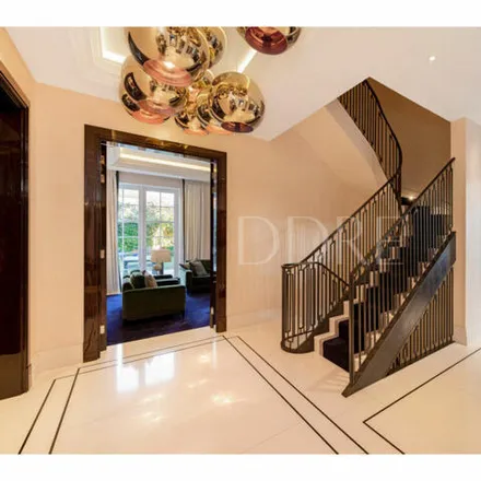 Image 7 - 68 Hamilton Terrace, London, NW8 9RD, United Kingdom - House for sale