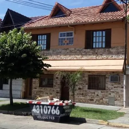 Buy this 3 bed house on Avenida José de San Martín 3797 in General Las Heras, Rosario