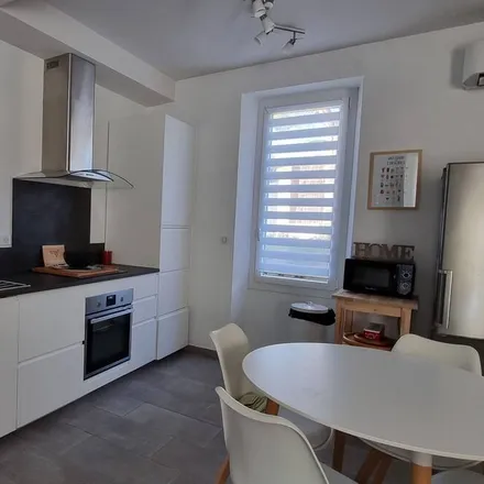 Rent this 1 bed apartment on 13810 Eygalières