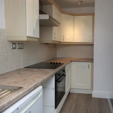 Image 6 - Derby Court, Sale, M33 3FJ, United Kingdom - Apartment for rent