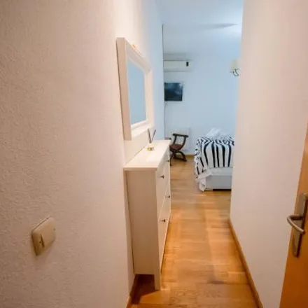 Image 7 - Calle Atapuerca, 28054 Madrid, Spain - Apartment for rent