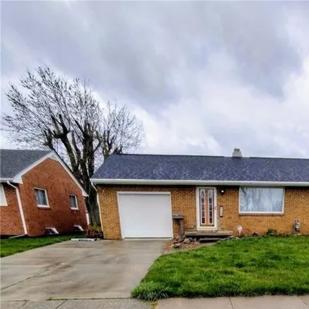 Buy this 3 bed house on 4439 290th Street in Shore Acres, Toledo
