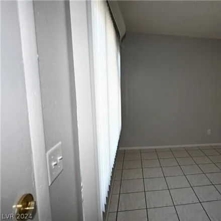 Image 6 - 3093 East Carey Avenue, North Las Vegas, NV 89030, USA - Apartment for rent