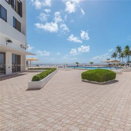 Image 4 - 3439 South Ocean Drive, Beverly Beach, Hollywood, FL 33019, USA - Apartment for rent