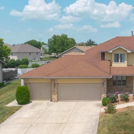 Buy this 5 bed house on 8106 Stonegate Dr in Tinley Park, Illinois