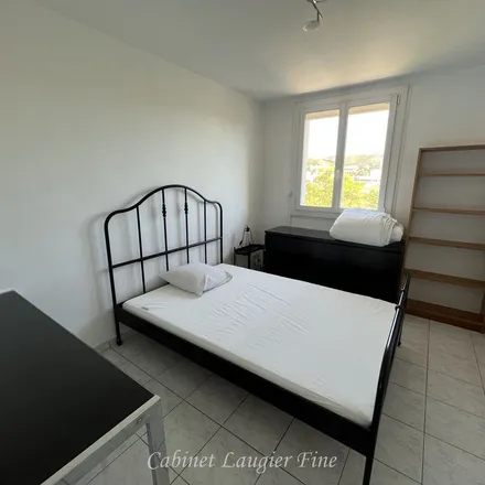 Rent this 3 bed apartment on 53 Rue andre loo in 13009 Marseille, France