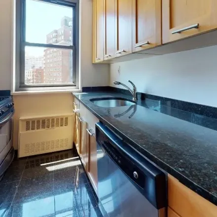 Rent this 1 bed apartment on PLNT BURGER in 139 4th Avenue, New York