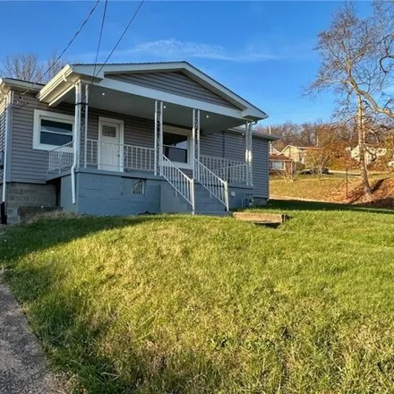 Buy this 2 bed house on 538 Division Street in Aliquippa, PA 15001