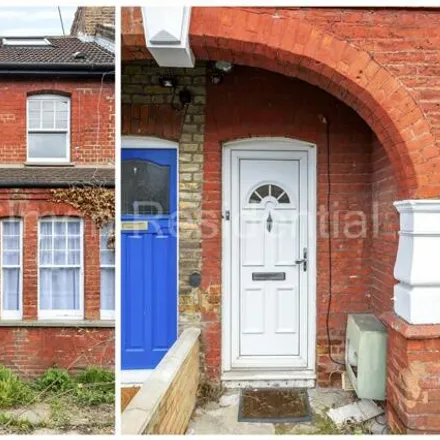 Buy this 5 bed townhouse on Avondale Road in London, N15 3SH