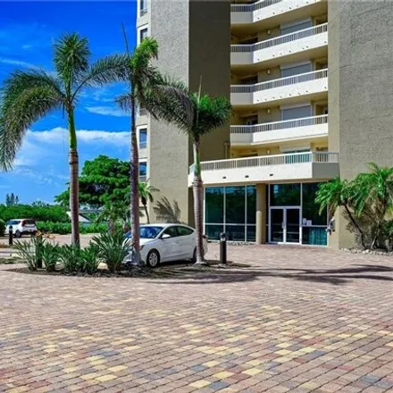 Image 4 - 25 Bluebill Ave Unit A403, Naples, Florida, 34108 - Condo for rent