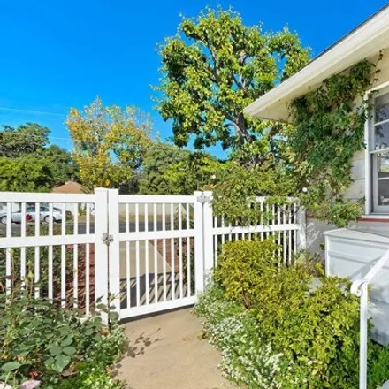 Image 8 - Brentwood Inn, 12200 West Sunset Boulevard, Los Angeles, CA 90049, USA - House for sale