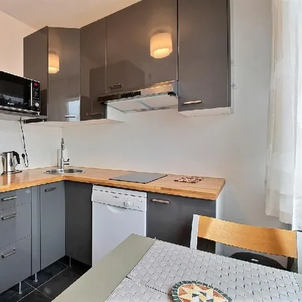 Image 7 - 50 Rue de l'Aqueduc, 75010 Paris, France - Apartment for rent