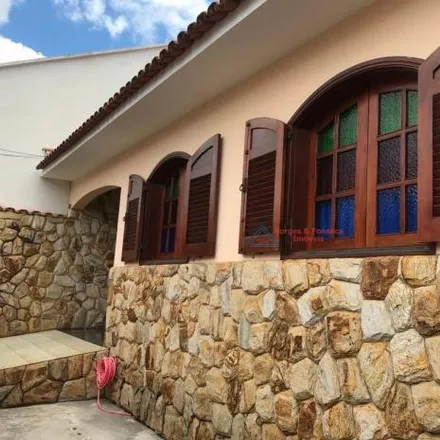 Buy this 5 bed house on Rua Oscarlina Prado in Bom Pastor, Varginha - MG