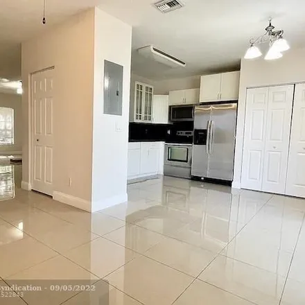 Image 6 - 16246 Emerald Cove Road, Weston, FL 33331, USA - Townhouse for rent