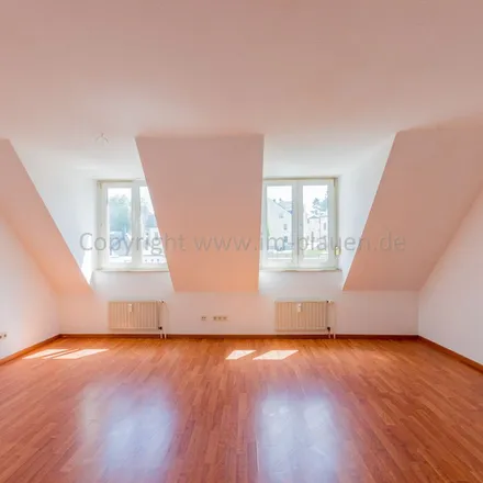 Rent this 2 bed apartment on Nicolaistraße 35 in 08209 Auerbach/Vogtland, Germany