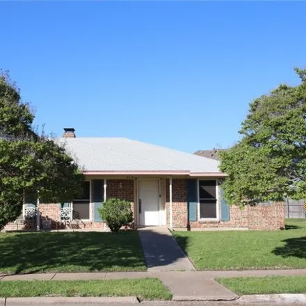 Image 2 - 875 Tacoma Drive, Rose Hill, Garland, TX 75043, USA - House for sale
