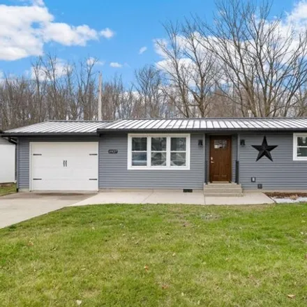 Buy this 3 bed house on 11415 North East Wawasee Drive in Kosciusko County, IN 46567