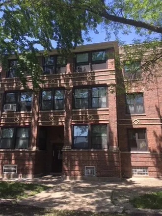 Rent this 1 bed house on 2200-2208 West Berteau Avenue in Chicago, IL 60618
